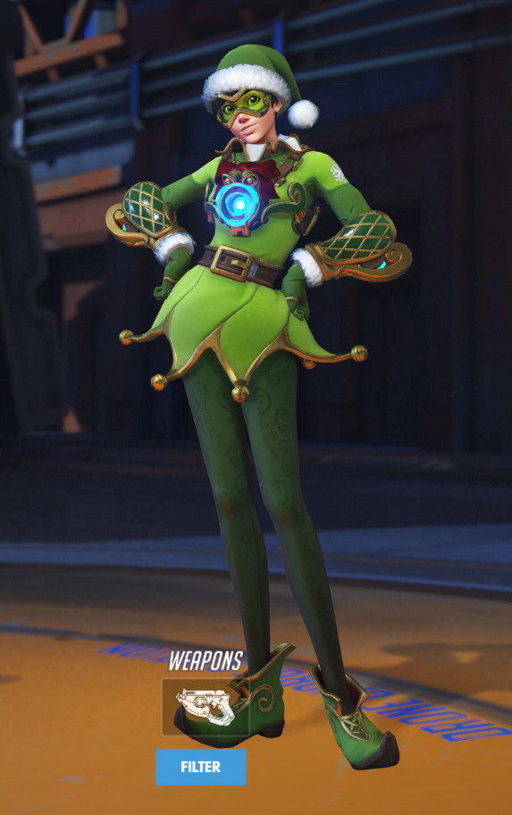 Tracer wears a green elf-inspired skin.