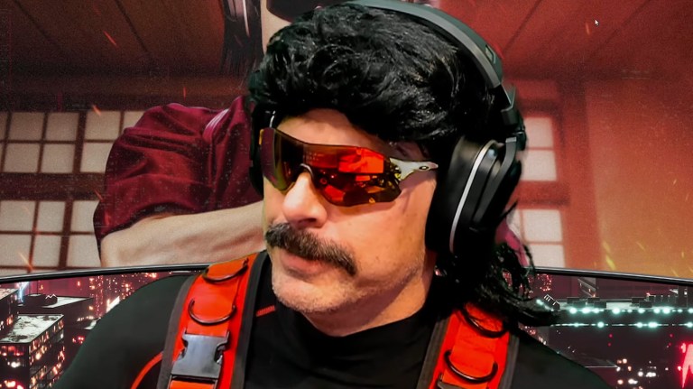 dr-disrespect-youtube-apex-warzone