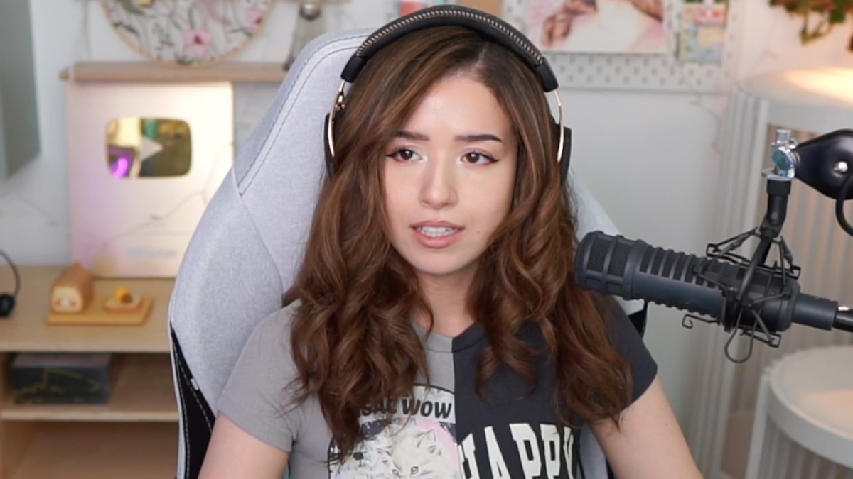 pokimane-camp-twitch