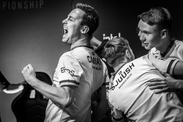 Cadian and the rest of Heroic celebrate a win in CS:GO.