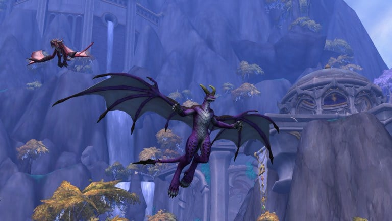 Dracthyr Evoker using Soar spell in Thaldraszus.