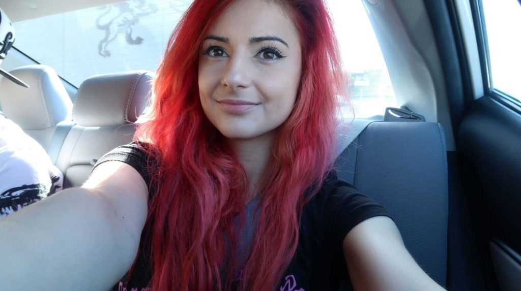 AnnieFuchsia