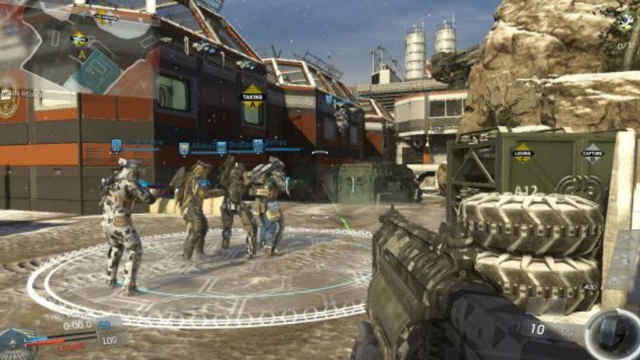 a full squad interacting in Call of Duty: Infinite Warfare