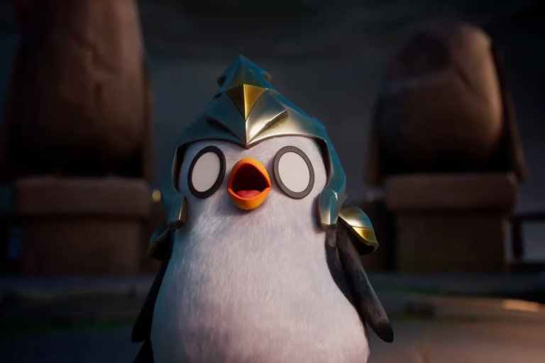 TFT Pengu Little Legend wide eyes