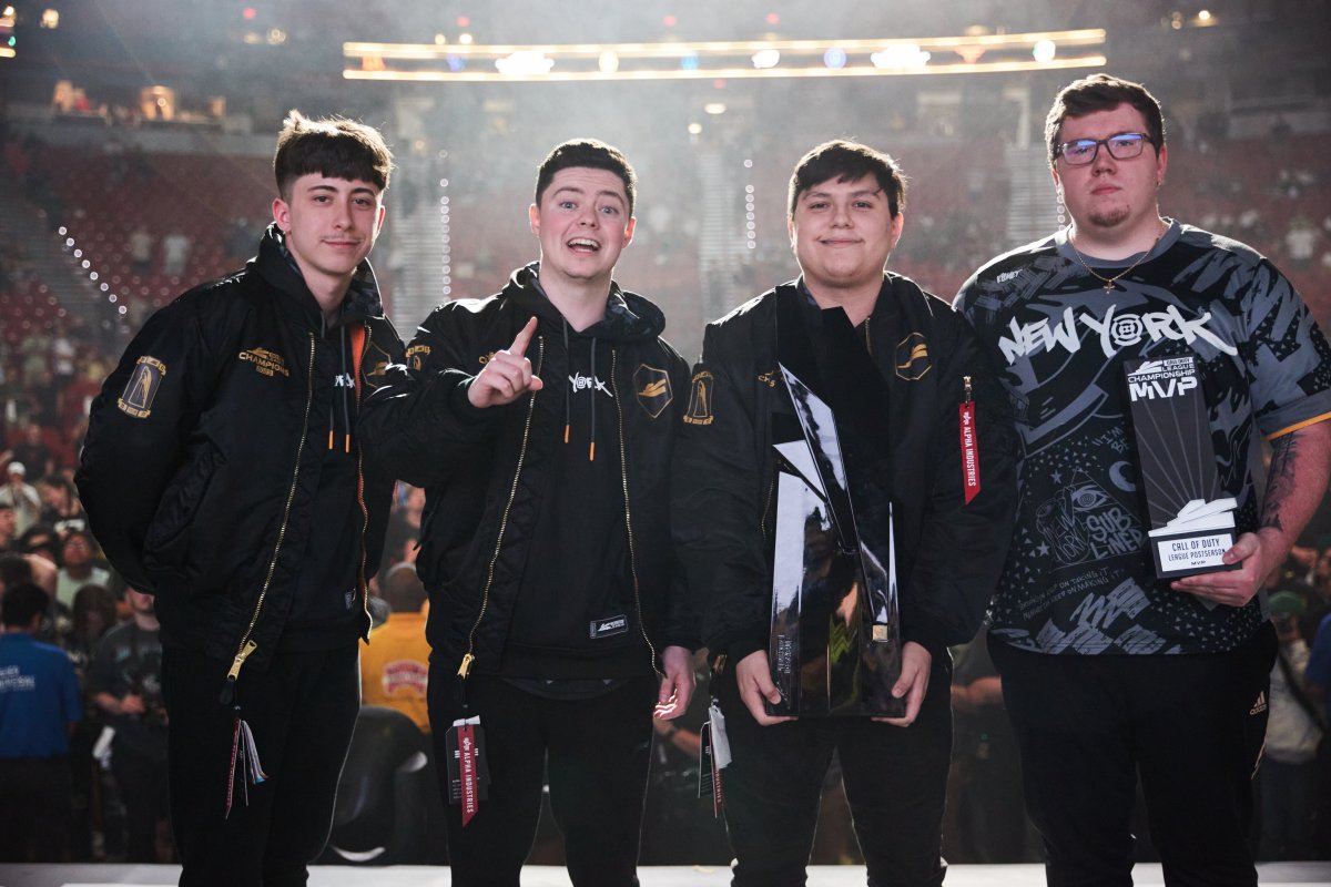 HyDra, Priestahh, Skyz, and KiSMET after the New York Subliners won the 2023 Call of Duty League Championship