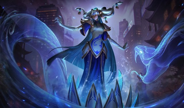 Porcelain Lissandra casts a spell