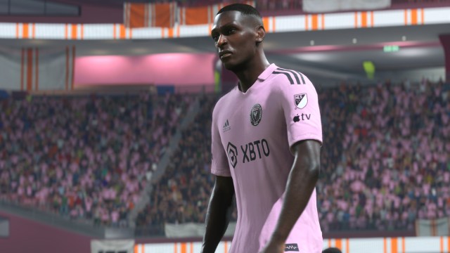 Randal Kolo Muani in EA FC 24 wearing an Inter Miami kit in Ultimate Team.