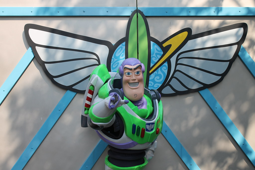 An image of a Buzz Lightyear cast member appearance at Disneyland. 