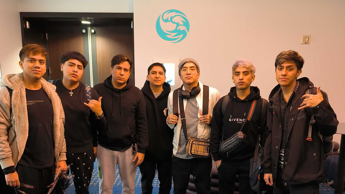 The beastcoast Dota 2 team at TI 2023, standing in the practice room in Seattle.