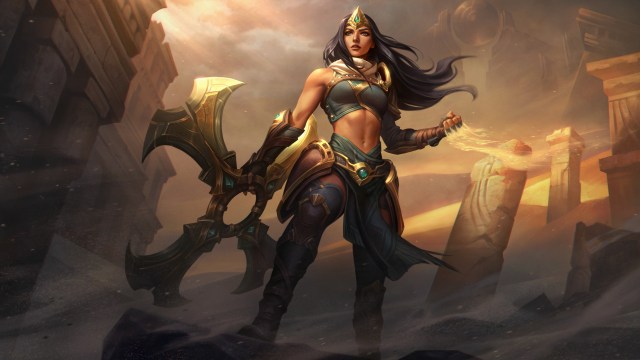 League of Legends champion Sivir as she appears in official splash art.