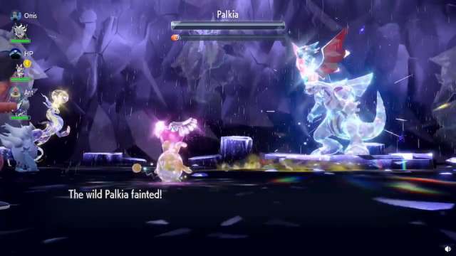 A Palkia fainting in a Tera Raid in Pokémon Scarlet and Violet.