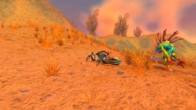 Crawler walking next to a Murloc