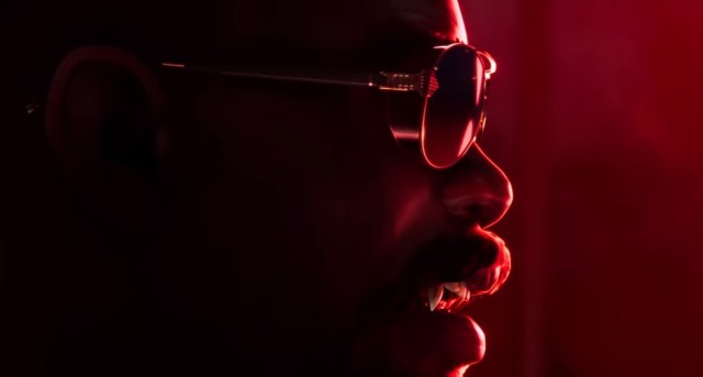 Blade wearing glasses in the Marvel's Blade trailer