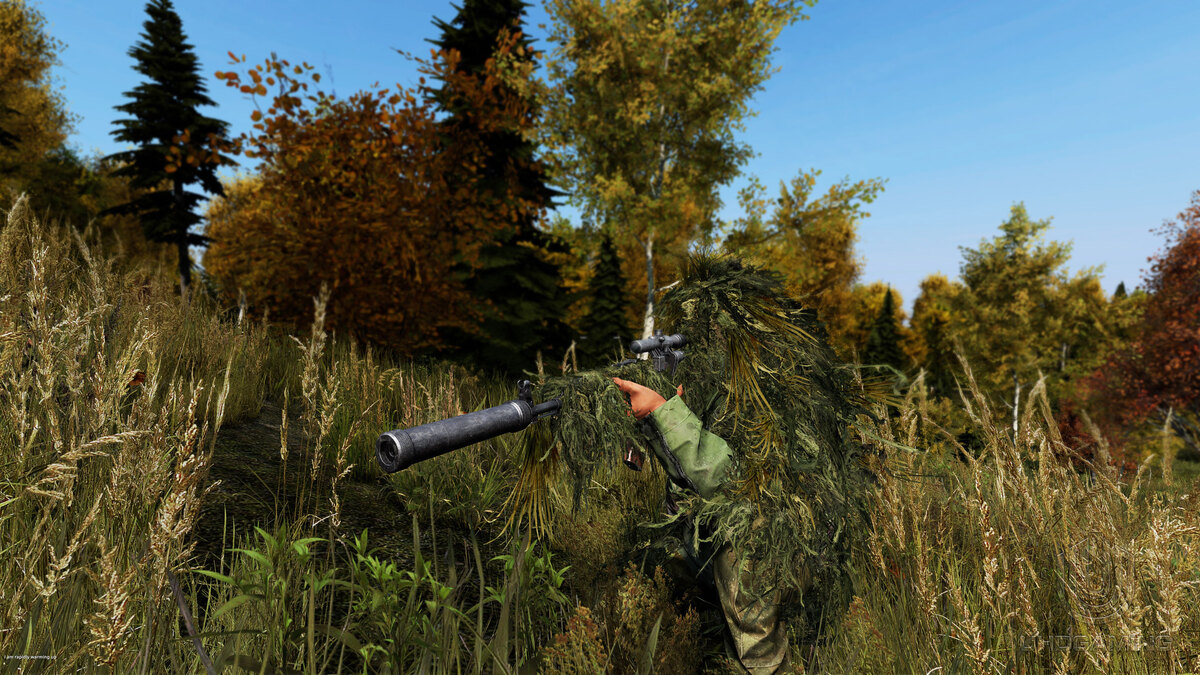 Player wearing a ghillie suit in DayZ