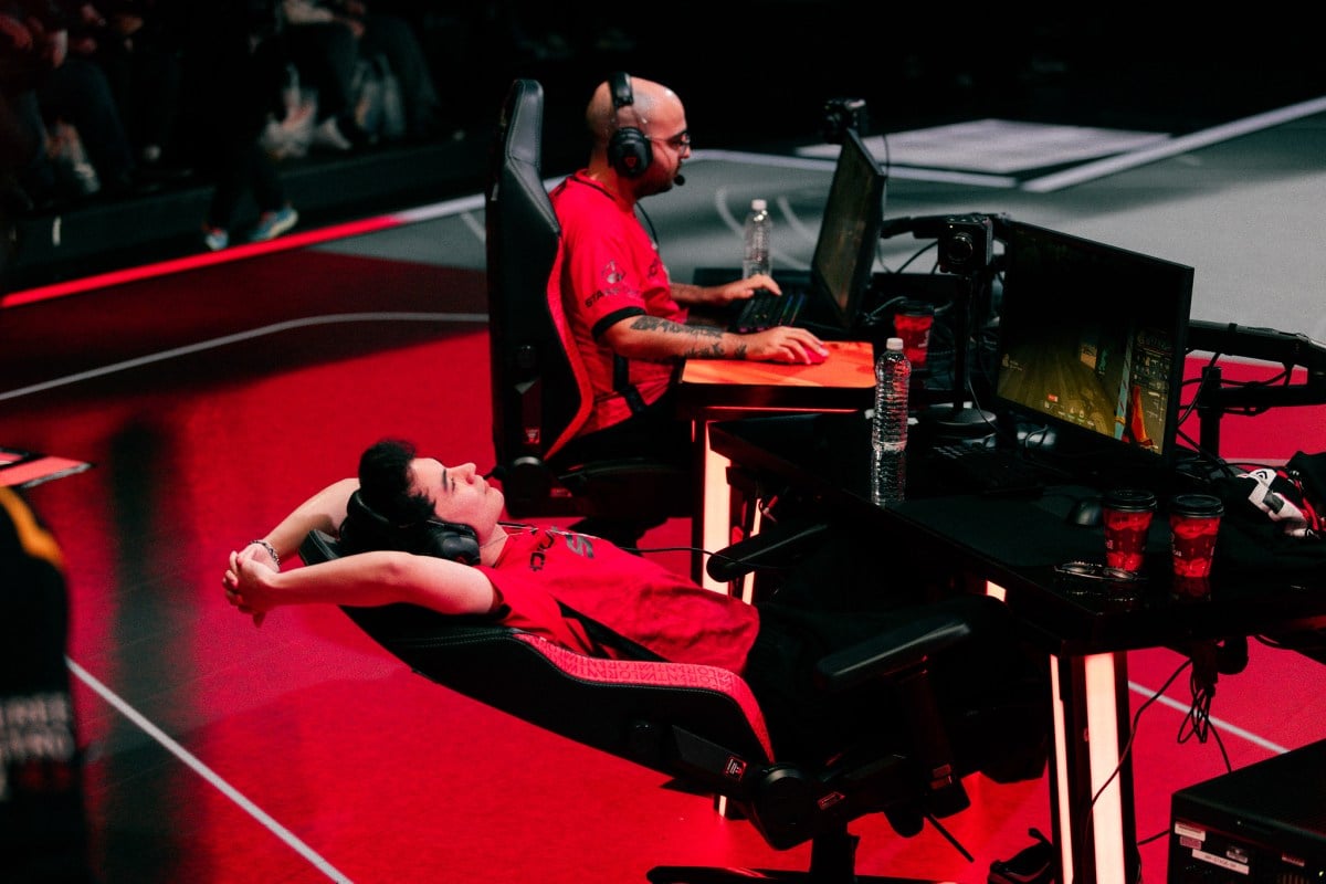 Zachary "zekken" Patrone leans back in his chair during Sentinels' match at the VCT Americas Kickoff.