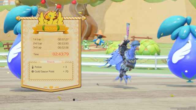 Cloud winning a Chocobo race