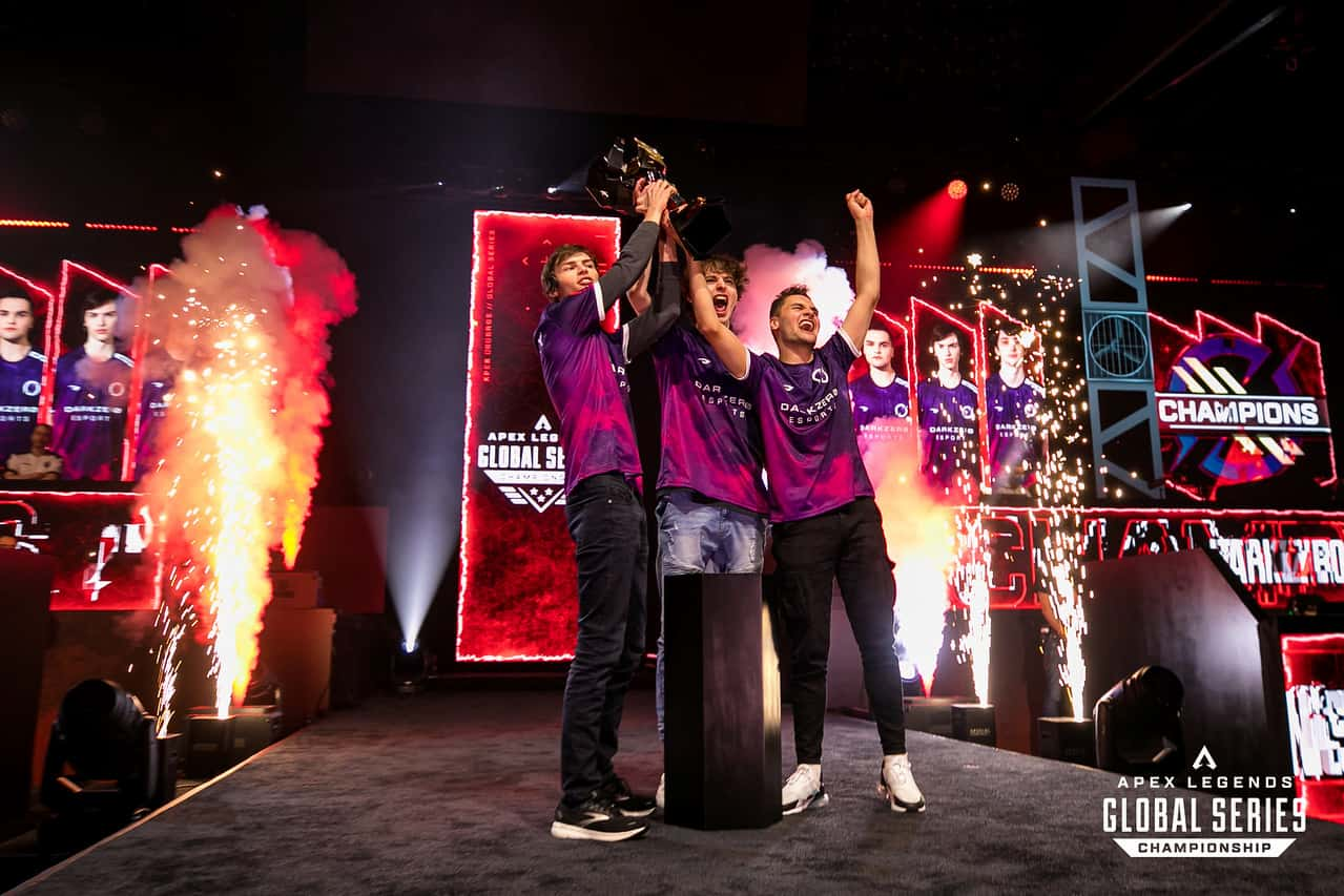 DarkZero Apex Legends roster celebrates ALGS 2022 Championship.