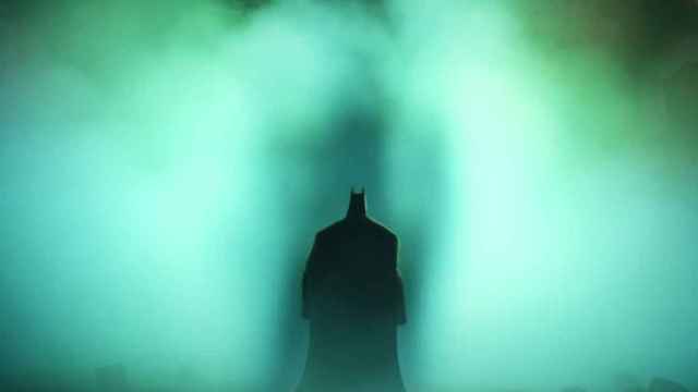 Batman facing down an unknown enemy in MultiVersus.