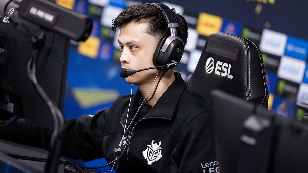 Stewie2K competing at IEM Dallas 2024.