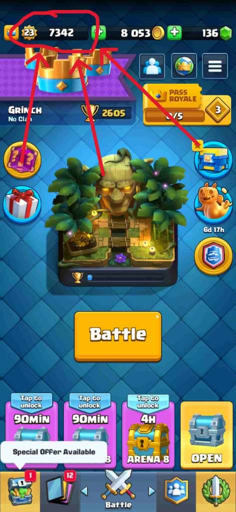The main menu of Clash Royale emphasizing on the XP bar at the top.