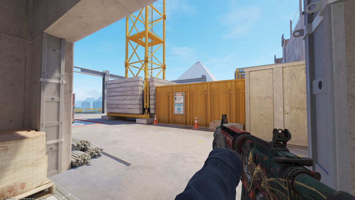 M4A4 and A site of Vertigo in CS2.