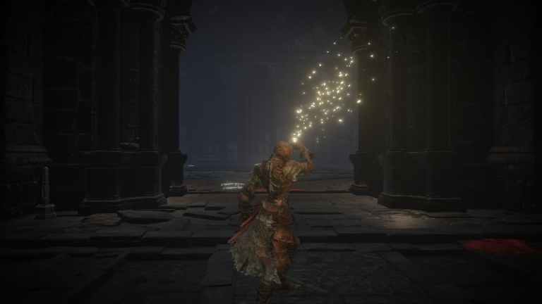 Character wielding Lightning Perfume Bottle in Elden Ring.