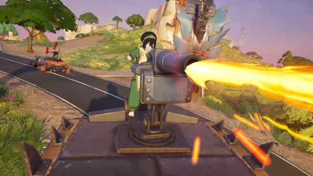 Toph firing a War Bus turret in Fortnite.