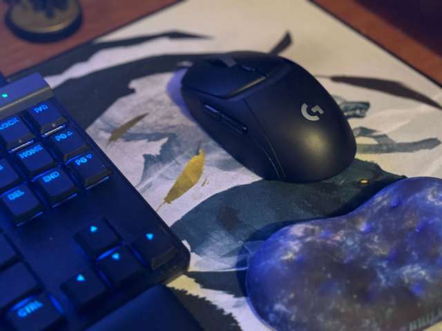 Logitech G309 photo