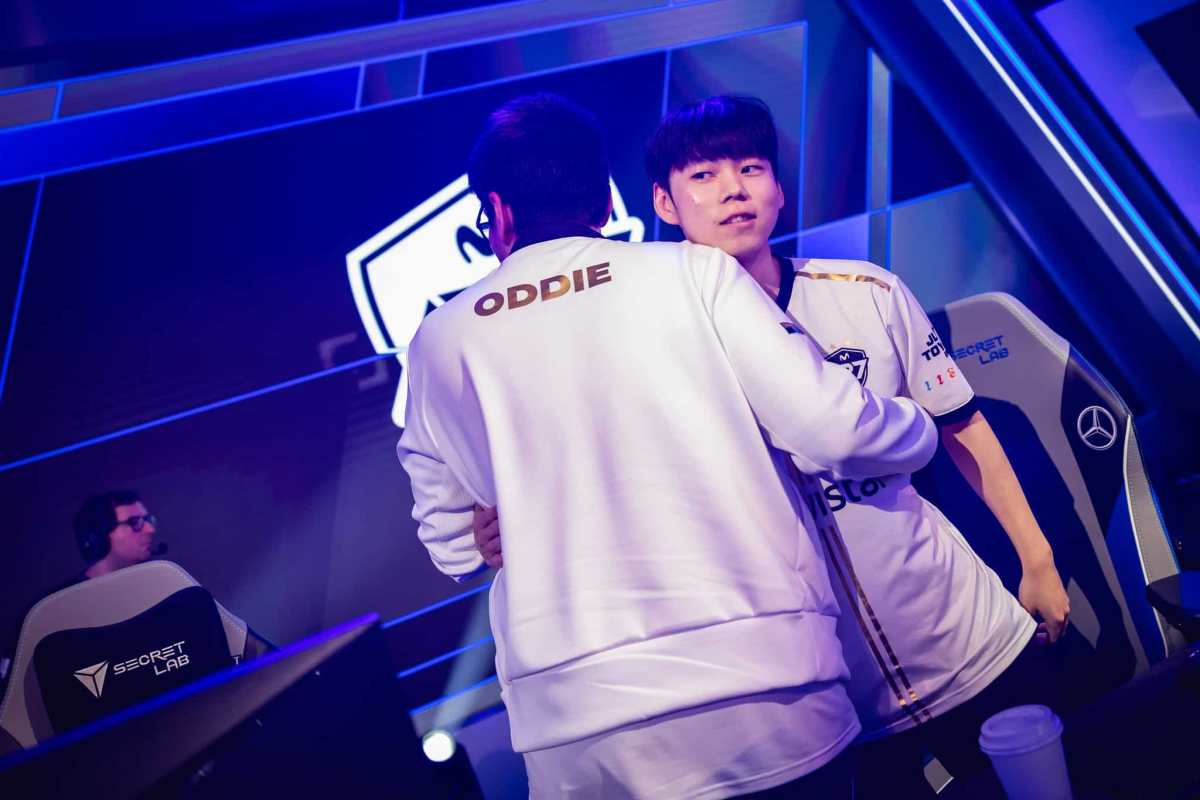 Oddie (L) and Keine of Rainbow7 hug onstage at the League of Legends World Championship 2024 Play-Ins Stage on September 26, 2024 in Berlin.