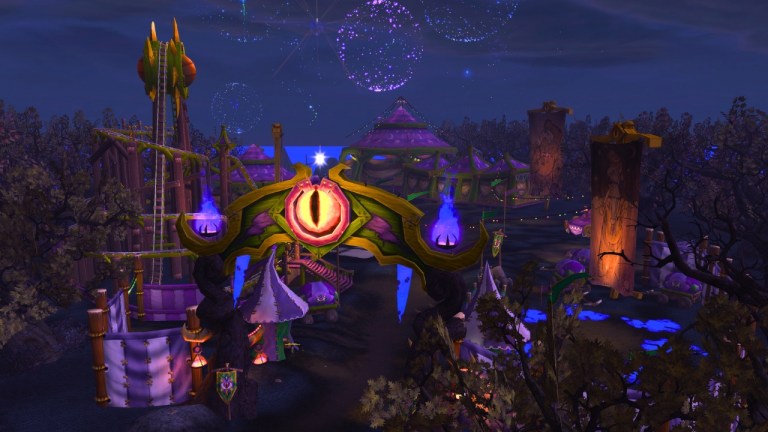 A rollercoaster with an eye in Darkmoon Faire in WoW