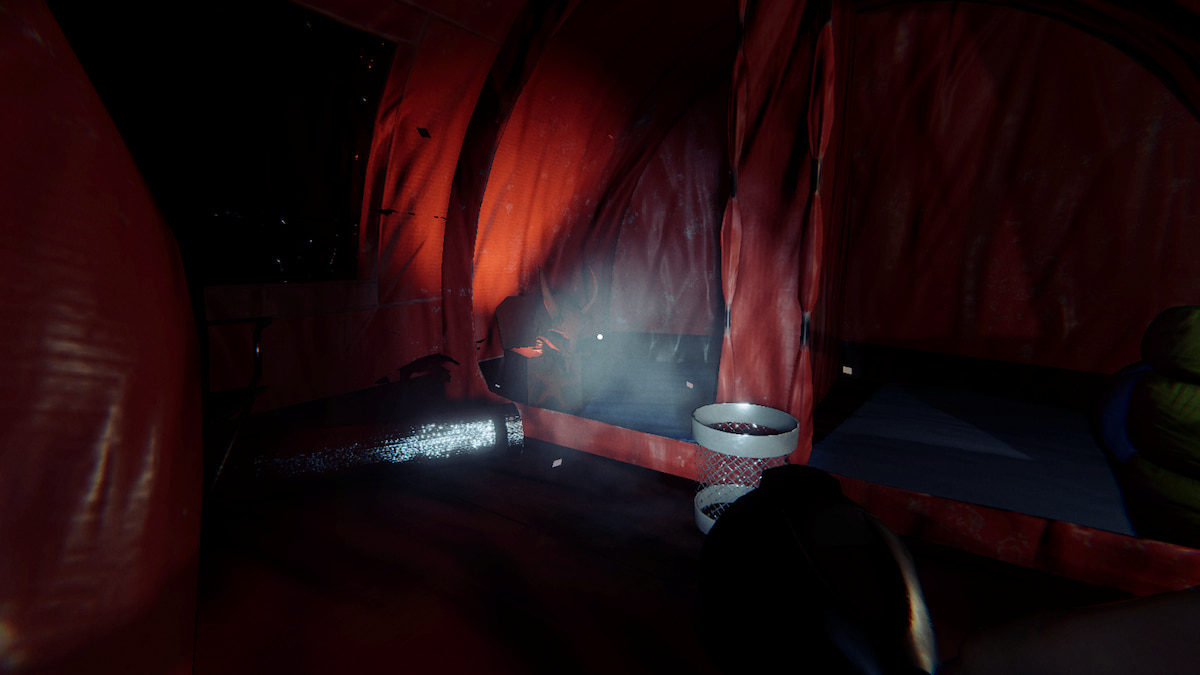 a krampus box in a red tent in phasmophobia. 