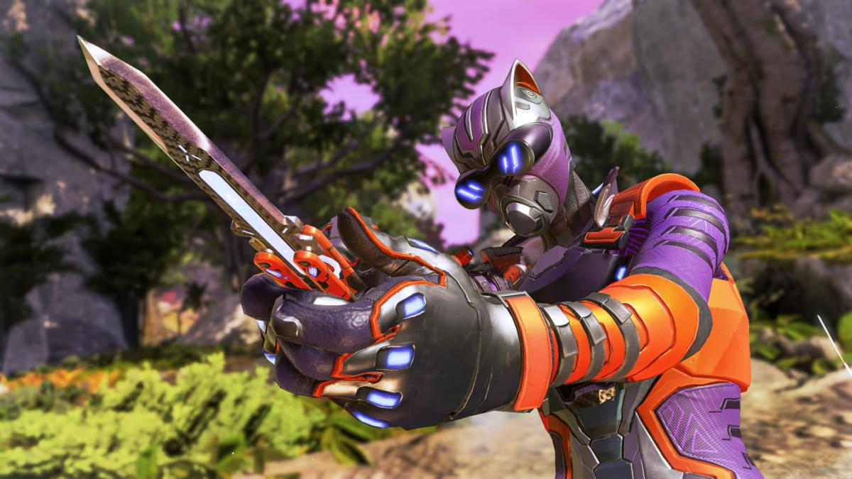 Octane holds his Prototype Butterfly Knife Heirloom forwards.