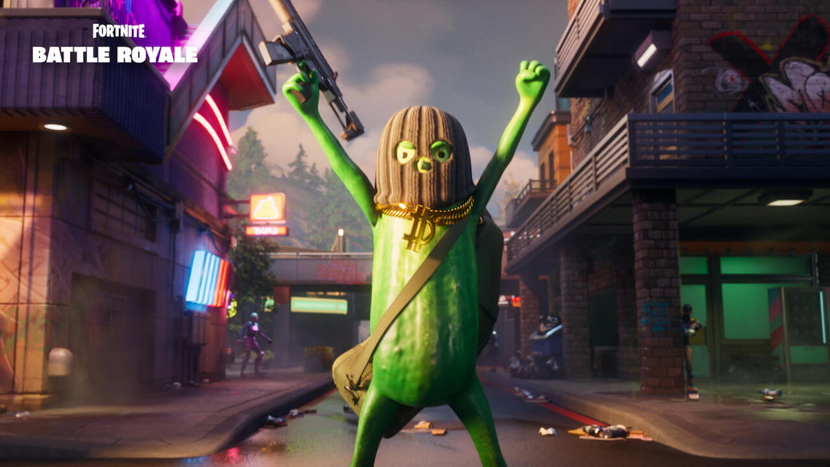 dill in a mask looking triumphant