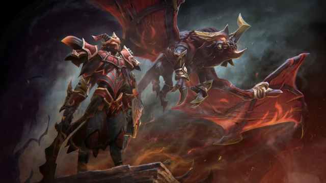 Dota 2 Hero Dragon Knight and his ultimate form.