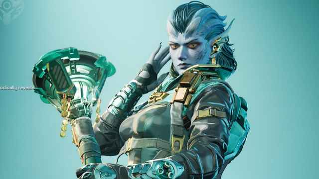 Sonar, an aquatic-looking Lancer in FragPunk holding a strange pillar in her hand.